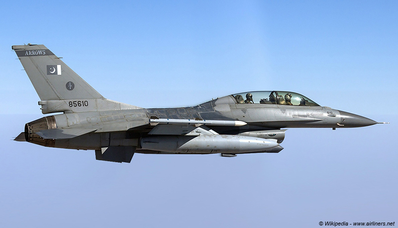 Pakistan Air Force F-16BM Fighting Falcon