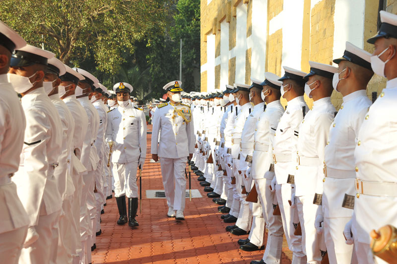 Vice Admiral R Hari Kumar Assumes Charge of Chief of Western Naval Command 