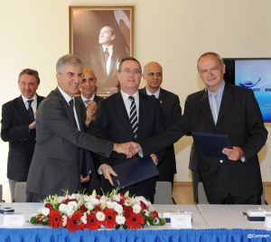 From left to right, Basat OZTURK, Deputy Undersecretary of Turkish Ministry of Defence; Selcuk YASAR, President and CEO of Roketsan; Luigi MATTIOLO, Italian ambassador to Turkey; Dr Faik EKEN, President and CEO of Aselsan; Mustapha SHAIKER, Deputy Undersecretary of SSM; Michel VIGNERAS, CEO of Eurosam congratulate after the signature of the Heads of Agreement for the definition phase of the long range air and missile defence system on July 14th in Ankara, in the presence of the French ambassador to Turkey, Charles FRIES (not in the picture)