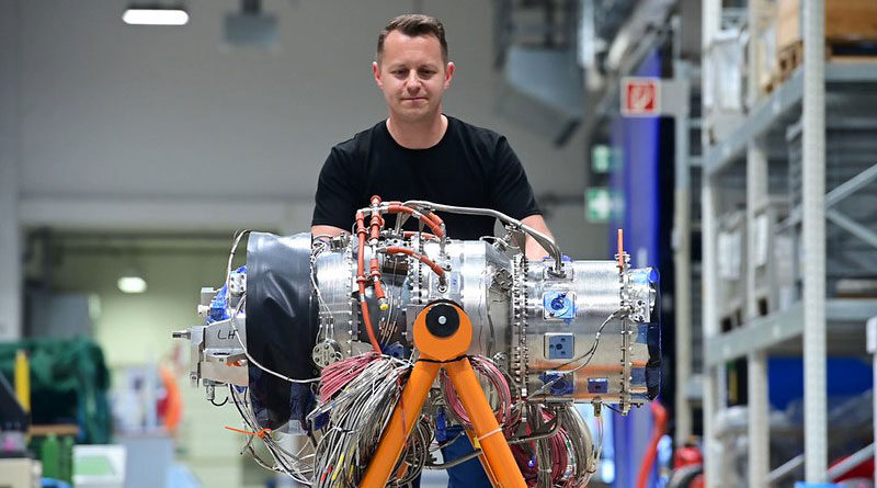 New Rolls-Royce Small Engine Set to Begin Tests to Advance Hybrid-Electric Flight